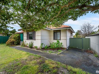 10 Goodall Street, Gosnells WA 6110