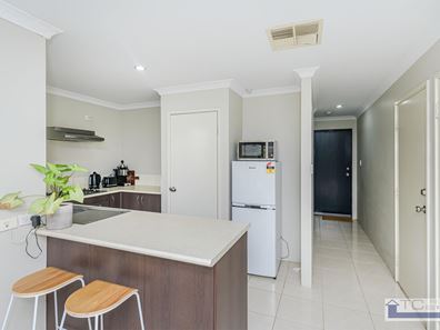 1C Apara Way, Nollamara WA 6061