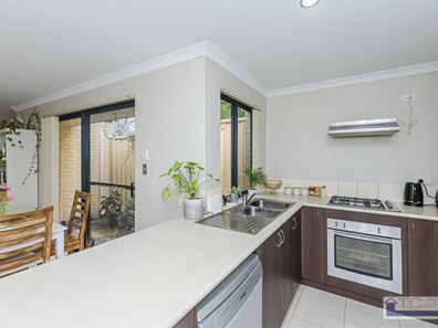 1C Apara Way, Nollamara WA 6061