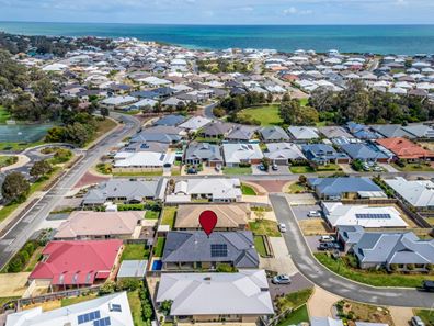 6 Senecio Way, Halls Head WA 6210
