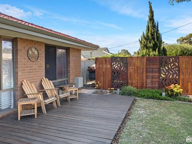 18 Lionel Street, Byford WA 6122