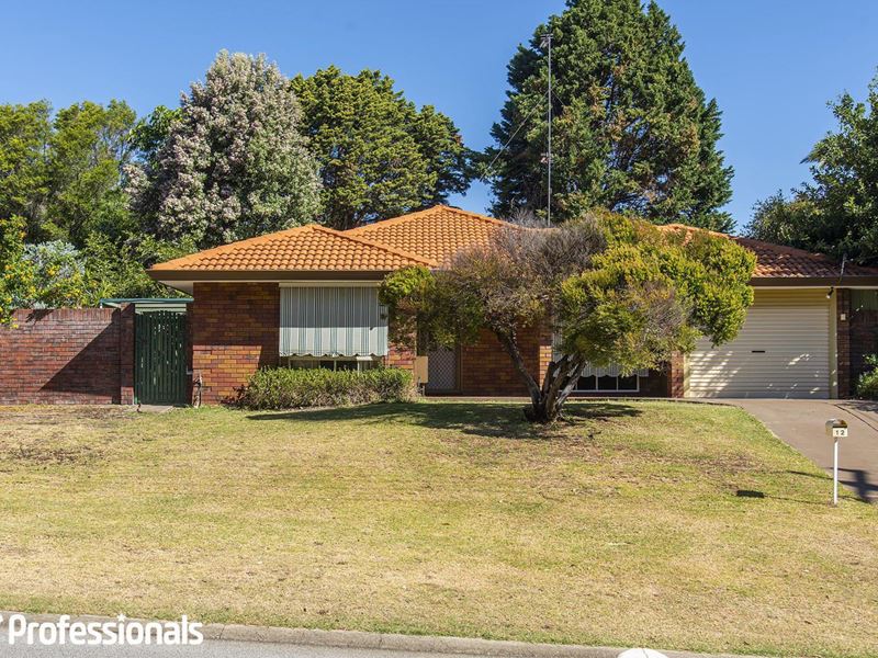 12 Brookside Avenue, Kelmscott