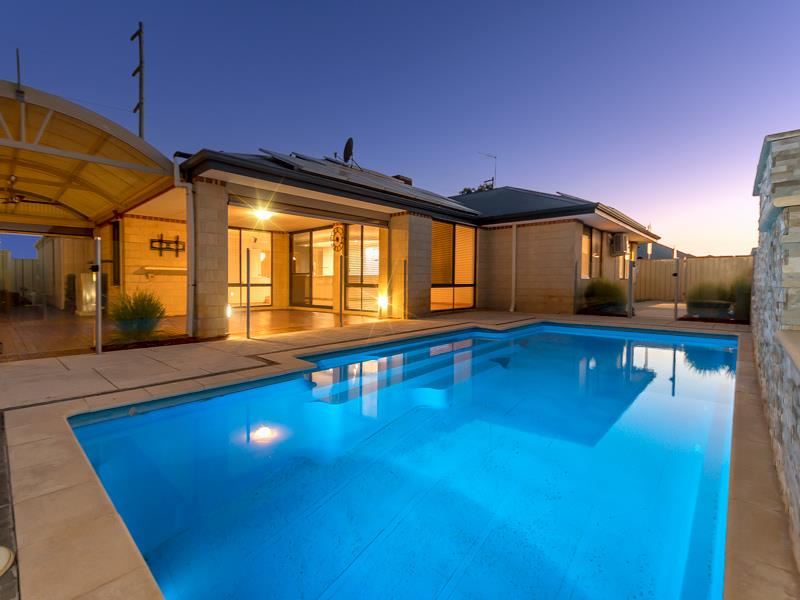 5 Packenham  Promenade, Canning Vale WA 6155