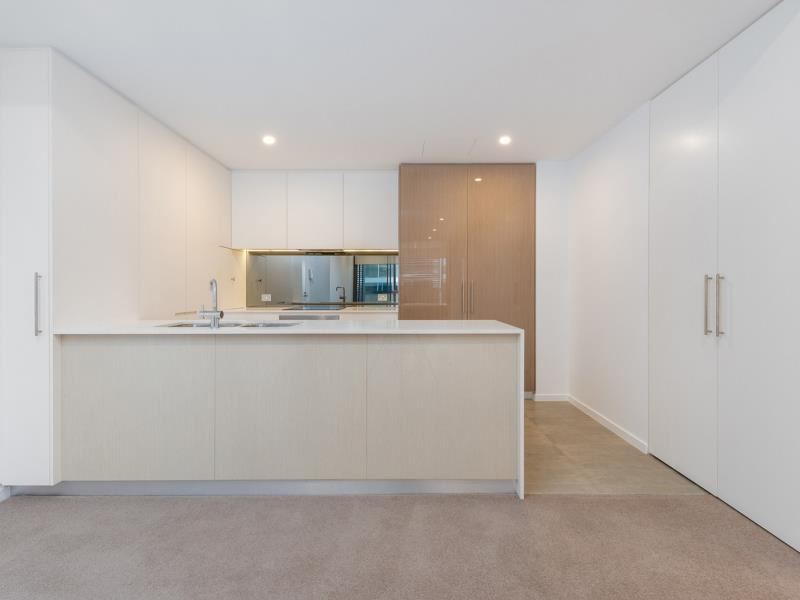 213/8 Moreau Parade, East Perth WA 6004
