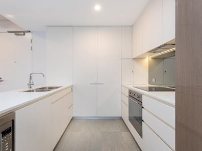 213/8 Moreau Parade, East Perth WA 6004