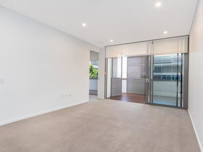 213/8 Moreau Parade, East Perth WA 6004