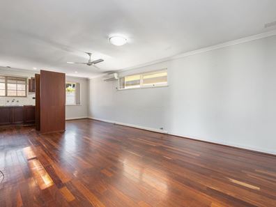 27 Puttenham Street, Morley WA 6062