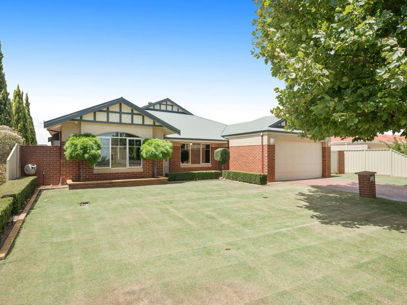 114 Southacre Drive, Canning Vale WA 6155