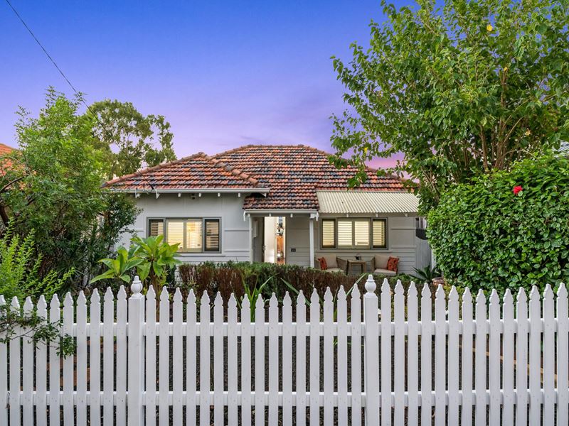 18 Kitchener Avenue, Bayswater