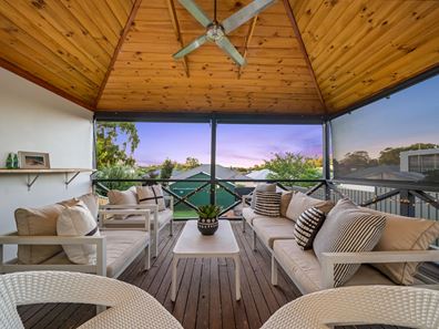18 Kitchener Avenue, Bayswater WA 6053