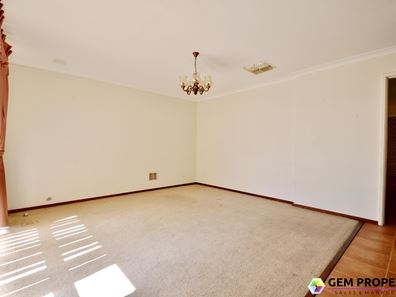 18 Leeward Close, Safety Bay WA 6169