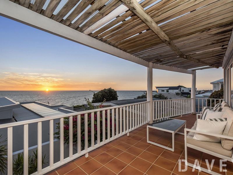 34 West Coast Drive, Marmion
