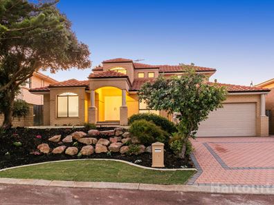 21 Magnetic Square, Halls Head WA 6210