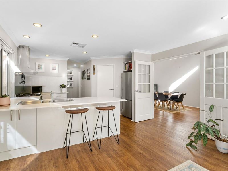 16A Sulman Road, Wembley Downs