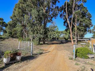 26 Tranquil Drive, Windabout