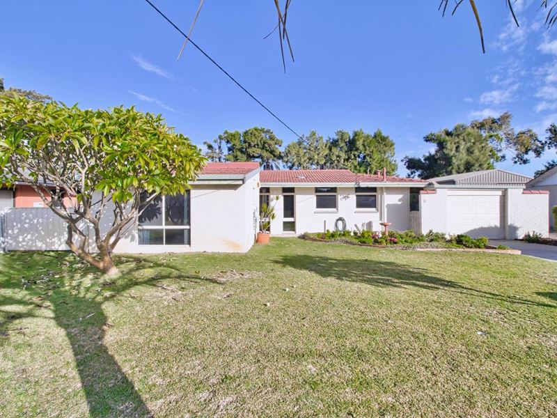 13 Aries Court, Rockingham