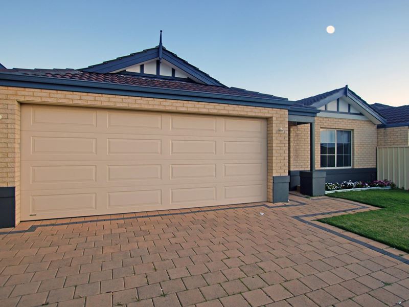 14B Pando Crescent, Landsdale