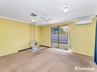 35 Hibiscus Road, Maddington WA 6109