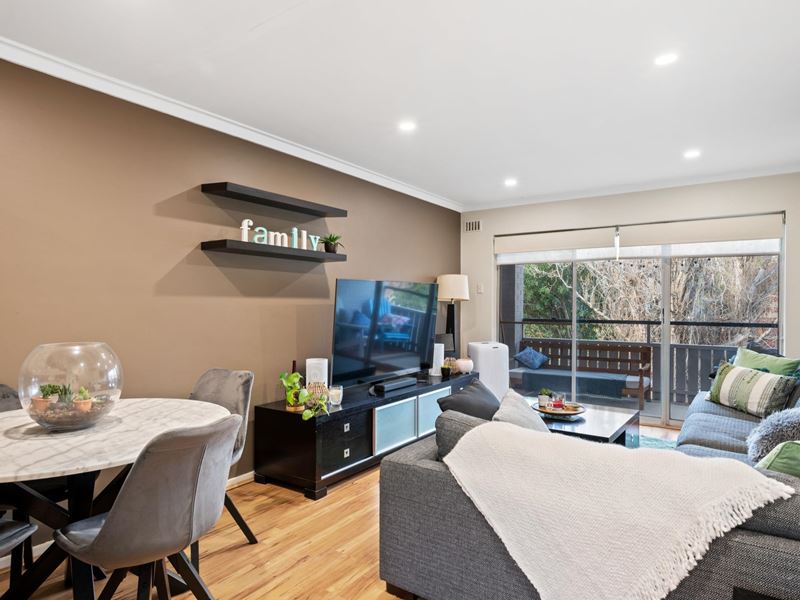 13/158 Peninsula Road, Maylands