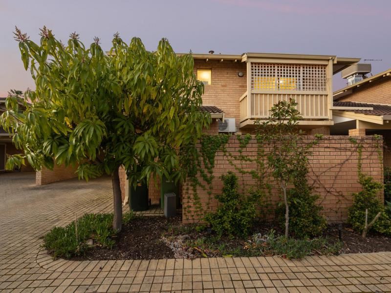 2/39 Leonora Street, Como