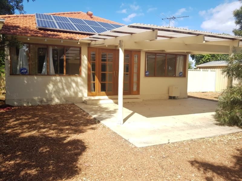 17 Dewar Street, Armadale