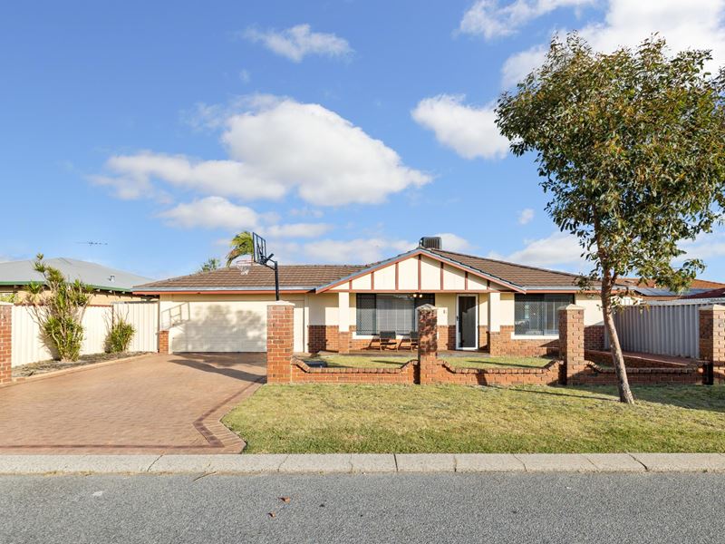 56 Bindoon Loop, Huntingdale