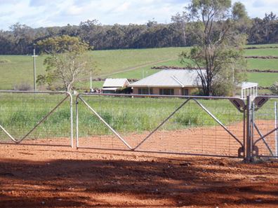 97 Dorrells Loop, Perup WA 6258