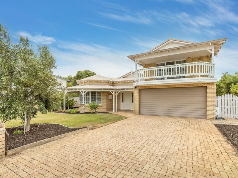 14 Erlistoun Street, Golden Bay WA 6174