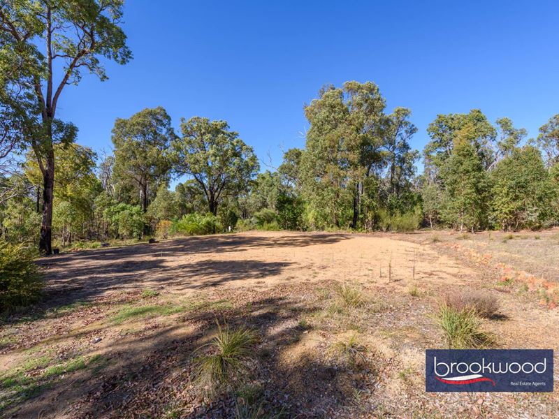 1695 Alice Road, Mount Helena