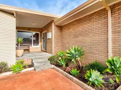 9 Bunning Boulevard, East Bunbury WA 6230