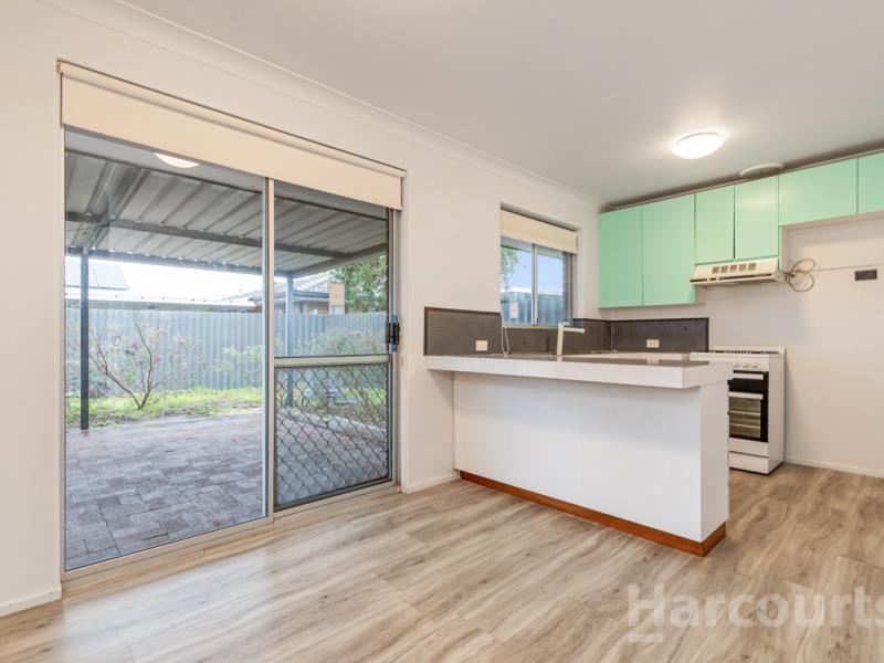 25 Glenside Crescent, Craigie WA 6025