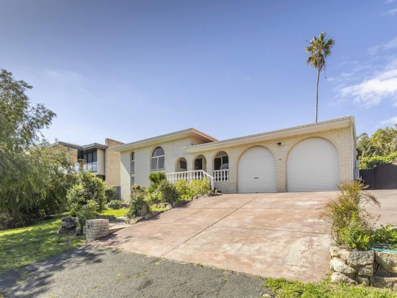 32 Bendigo Way, City Beach