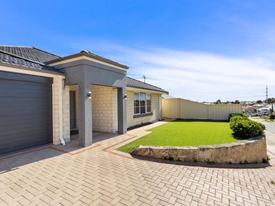 37 Bayview Terrace, Yangebup WA 6164