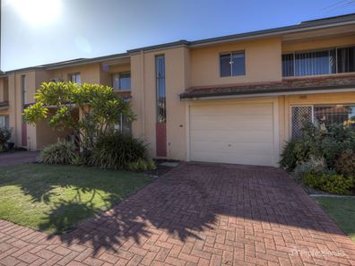 3/69 Tendring Way, Girrawheen WA 6064