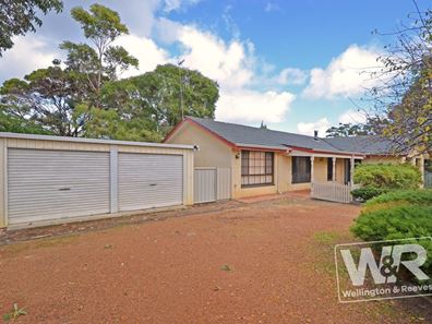 58 Chipana Drive, Little Grove WA 6330