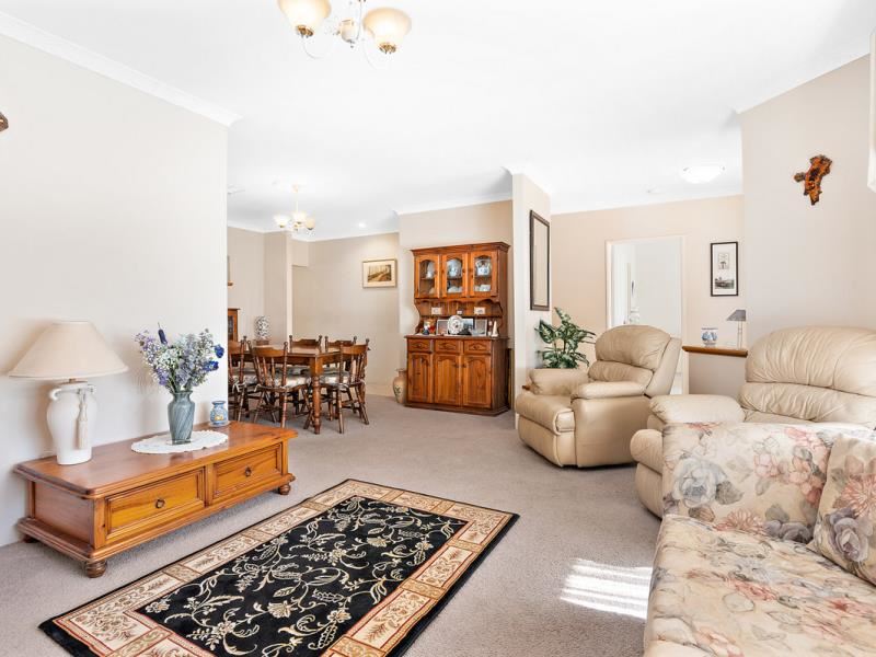 6 Dumas Drive, Bedfordale
