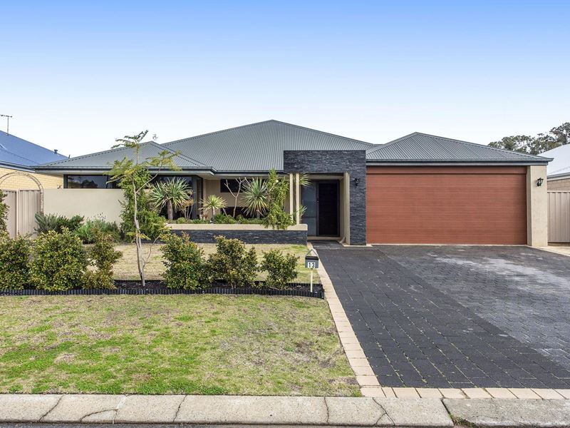 13 Andalusian Loop, Baldivis