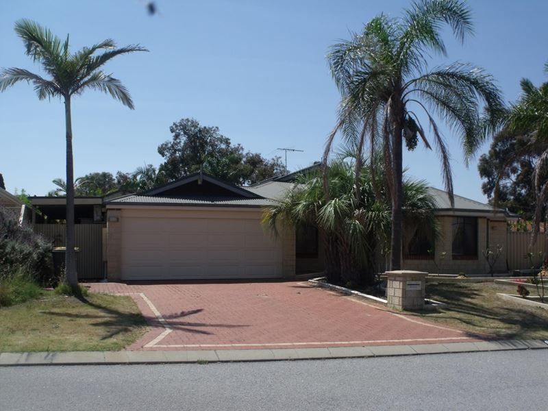 65 Monaltrie Loop, Carramar