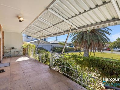 93 Penguin Road, Safety Bay WA 6169