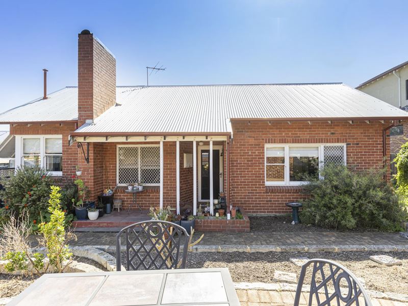 156 Swansea Street East, East Victoria Park