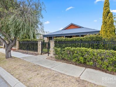 16 Arthog Street, Butler WA 6036