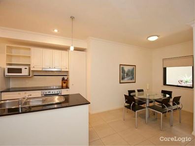 9/2 Agnew Way, Subiaco WA 6008