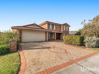 84 Ronsard Drive, San Remo WA 6210