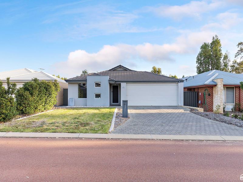 17 Farnell Road, Byford