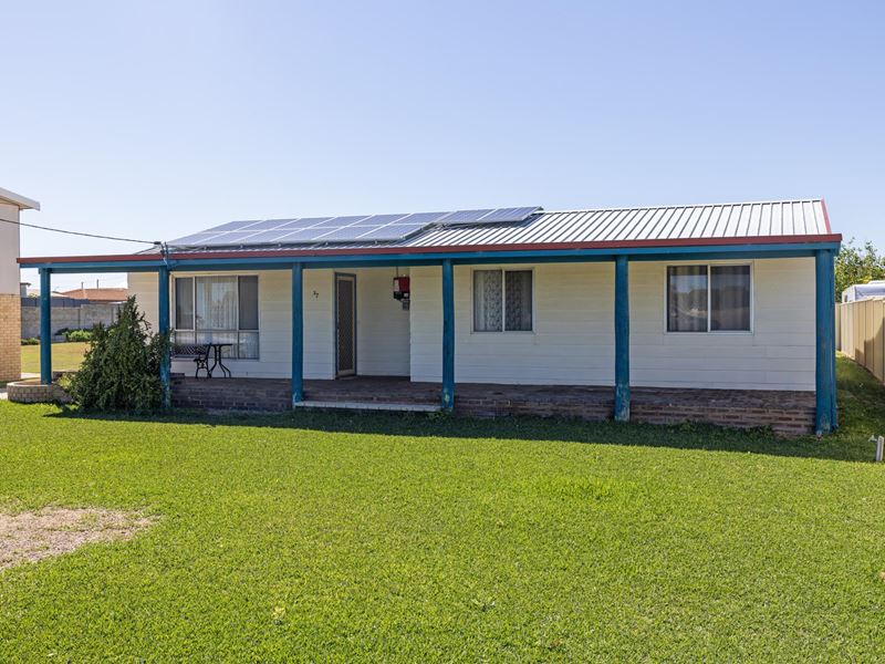 37 Seville Street, Cervantes