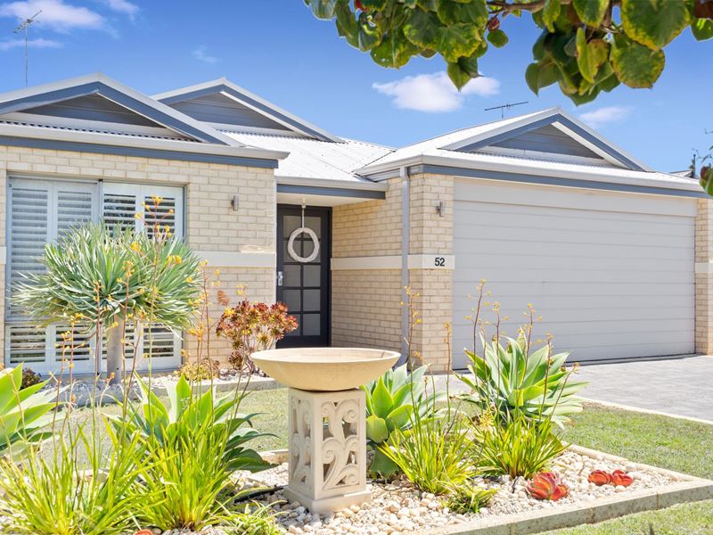 52 Seascapes Boulevard, Halls Head