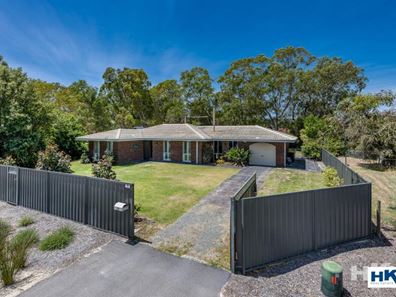 70 Orange Avenue, Upper Swan WA 6069