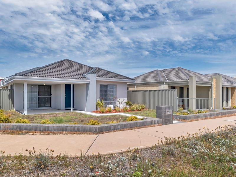 13 Callang Way, South Yunderup WA 6208