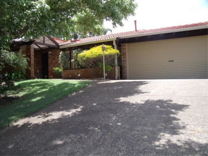 43 Spigl Way, Bateman