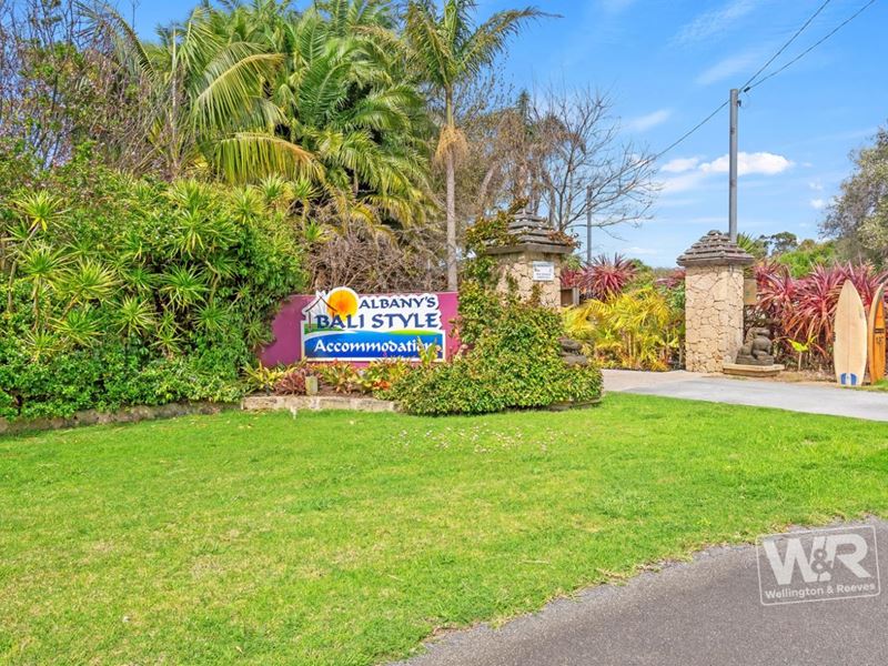 137 Frenchman Bay Road, Robinson